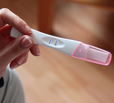 Pregnancy test kit for home pregnancy testing